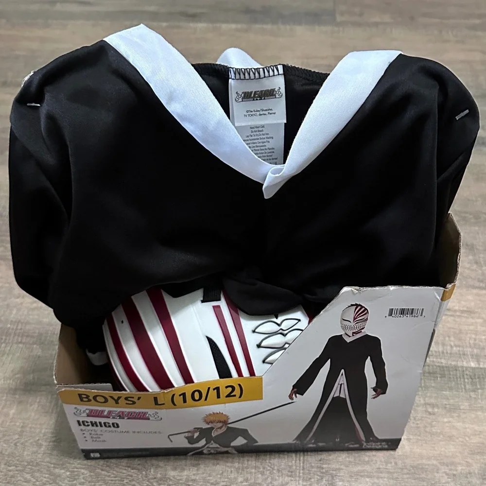 Bleach Ichigo Kurosaki Hollow Mask Halloween Costume Boys Large 10/12 NEW